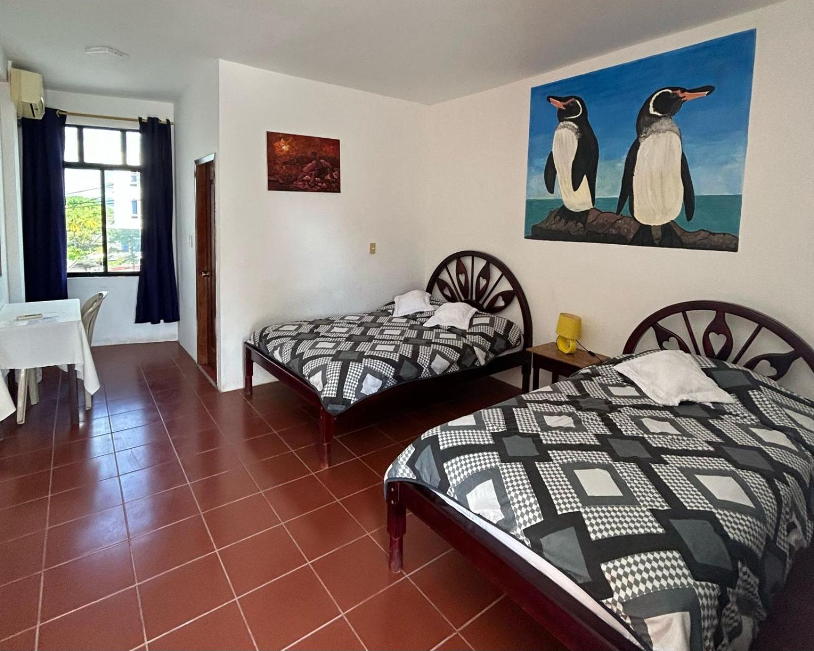 Hotel Isla Del Descanso Puerto Villamil Bagian luar foto