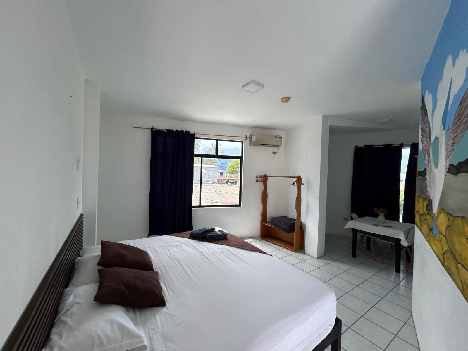 Hotel Isla Del Descanso Puerto Villamil Ruang foto